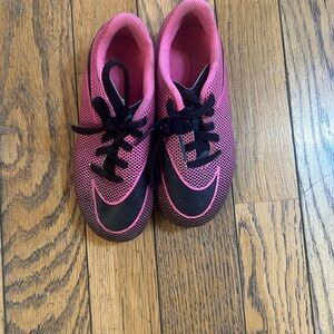 Kids Nike Soccer cleats size 11c
